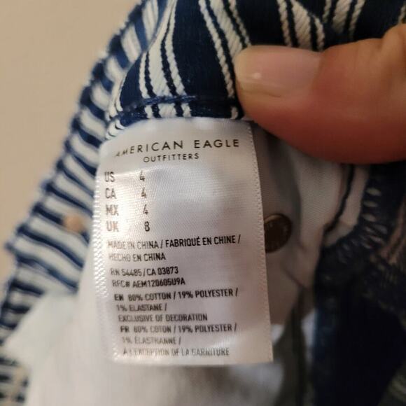 American‎ Eagle Hi-Rise Shortie Denim Jeans  Womens 4 Striped Stretch - Picture 9 of 10